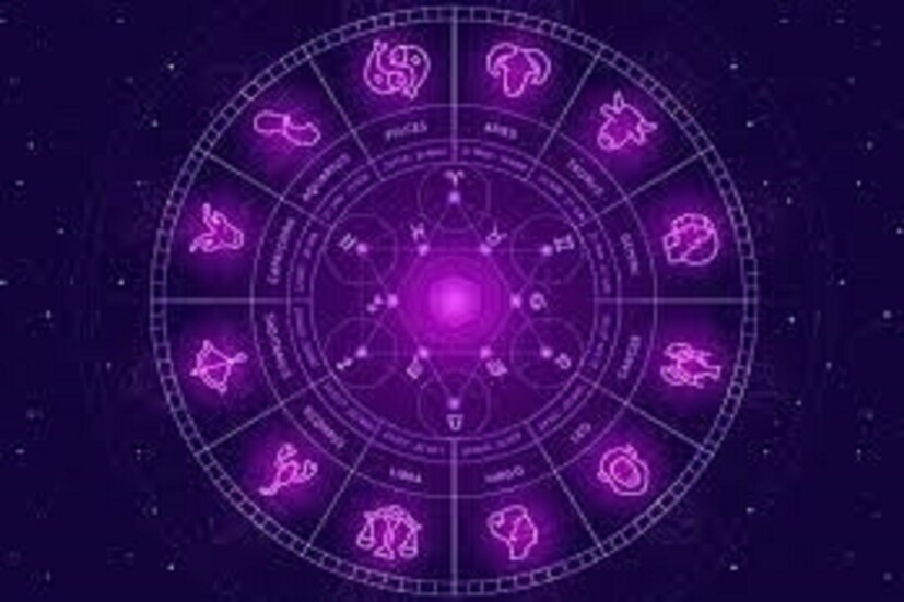 কুম্ভ রাশির জাতক-জাতিকার জন্য জীবন আগের থেকে সহজ, সরল ও উন্নতিতে ভরা ৷ ত্রিগ্রহী রাজযোগ কর্ম ও কেরিয়ারের ক্ষেত্রে ভাল ফল পাবেন ৷ প্রতীকী ছবি ৷