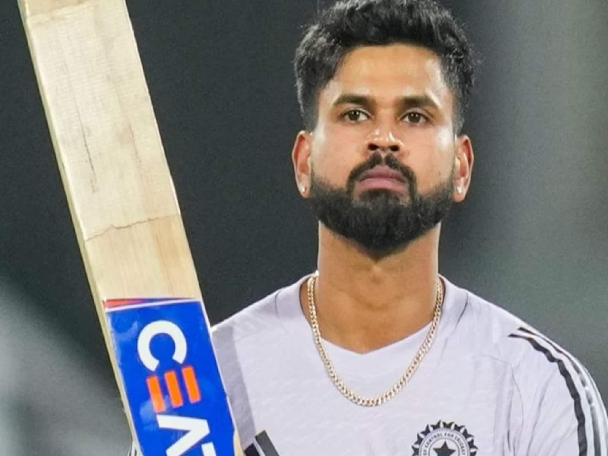 নিউজিল্যান্ড সিরিজের আগে ধাক্কা! এখনই মাঠে ফেরা হচ্ছে না শ্রেয়সের! কারণটা কী? নিউজিল্যান্ড সিরিজের আগে ধাক্কা! এখনই মাঠে ফেরা হচ্ছে না শ্রেয়সের! কারণটা কী?