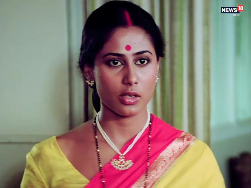 ছেলে প্রতীক বব্বরের জন্মের পর স্মিতা পাটিল মারা যান। রাজ বব্বরের সঙ্গে তাঁর বিবাহ হয়েছিল, যিনি অভিনেত্রীর জন্য স্ত্রী নাদিরাকে ছেড়ে চলে গিয়েছিলেন। স্মিতার মৃত্যুর পর রাজ নাদিরার সঙ্গে পুনরায় মিলিত হন। রেডিফের একটি পুরনো সাক্ষাৎকারে রাজ বব্বর স্মিতা পাটিলের শেষ মুহূর্তগুলি স্মরণ করেছিলেন।