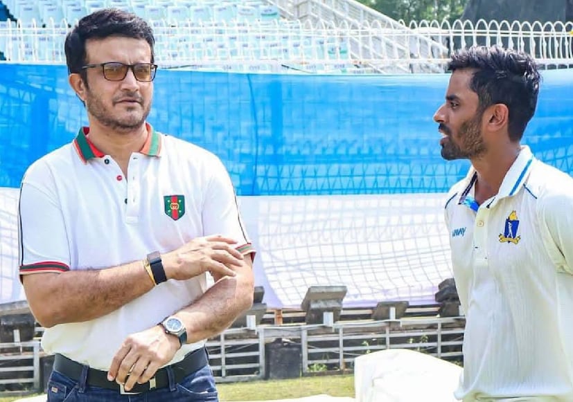 ক্রিকেটার ছিলেন, ক্রিকেটার গড়েছেন। তবে এখন প্রশ্ন উঠেছে, ভারতীয় ক্রিকেট ও ভারতের মহিলা ক্রিকেটের প্রতি তাঁর অবদান কী! সোশ্যাল মিডিয়ায় এখন কিছু মানুষ প্রায়ই ট্রোল করেন সৌরভ গঙ্গোপাধ্যায়কে। তিনি বাঙালির আইডল। তবুও এসব বিতর্ক, সমালোচনা এড়িয়ে চলেন। আর তাঁর হয়ে রেকর্ড বলে, তিনি আসলে কী করেছেন ভারতীয় ক্রিকেটের জন্য!