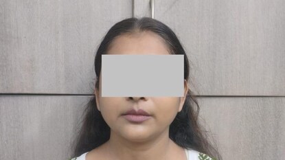 বড়বাজার থেকে গ্রেফতার বাংলার টেলিভিশন অভিনেত্রী রূপা দত্ত বড়বাজার থেকে গ্রেফতার বাংলার টেলিভিশন অভিনেত্রী রূপা দত্ত