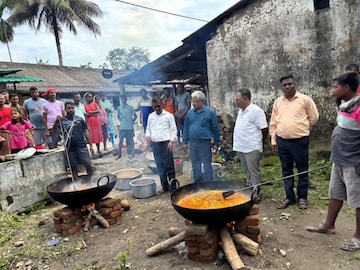 শমীক ভট্টাচার্যের বিস্ফোরক মন্তব্য, “এই সরকারের কাছ থেকে মানবিক মুখ আশা করা একেবারে মূর্খতা।” 