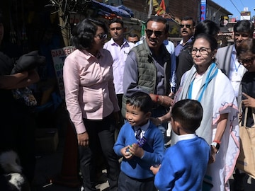 রাজ্যে আরও ৯ হাজার কিলোমিটার গ্রামীণ রাস্তা, ডিসেম্বর মাসের মধ্যেই শেষ করার তোড়জোড়।
