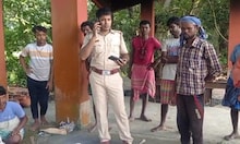 চিতায় দেহ, শুধু আগুন দেওয়ার অপেক্ষা, হঠাত্‍ হাজির পুলিশ! ‘দাহ হবে না’, কেন? কারণ জানলে শিউরে উঠবেন, মেমারিতে বিরাট কাণ্ড