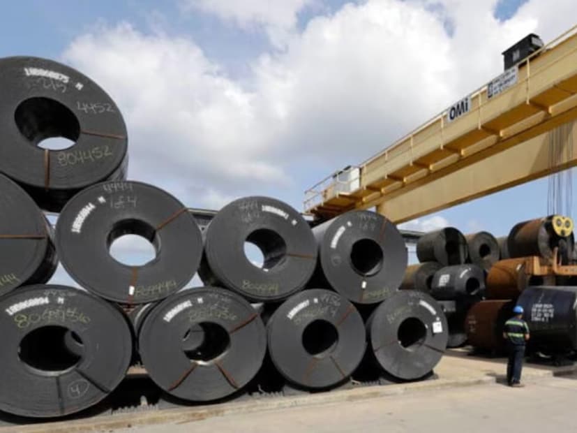 বিশেষজ্ঞরা মনে করেন যে বিনিয়োগকারীদের টাইটান, কল্যাণ জুয়েলার্স এবং রাজেশ এক্সপোর্টসের মতো কোম্পানিগুলির শেয়ারের প্রতি বিশেষ মনোযোগ দেওয়া উচিত। ভারত থেকে মার্কিন যুক্তরাষ্ট্রে সবচেয়ে বেশি রফতানি হওয়া পণ্য হল সামুদ্রিক খাবার এবং চিংড়ি। তথ্য অনুসারে, আমেরিকার মোট সামুদ্রিক খাবার এবং চিংড়ি আমদানির ৫০ থেকে ৬০ শতাংশ ভারত থেকে আসে। 