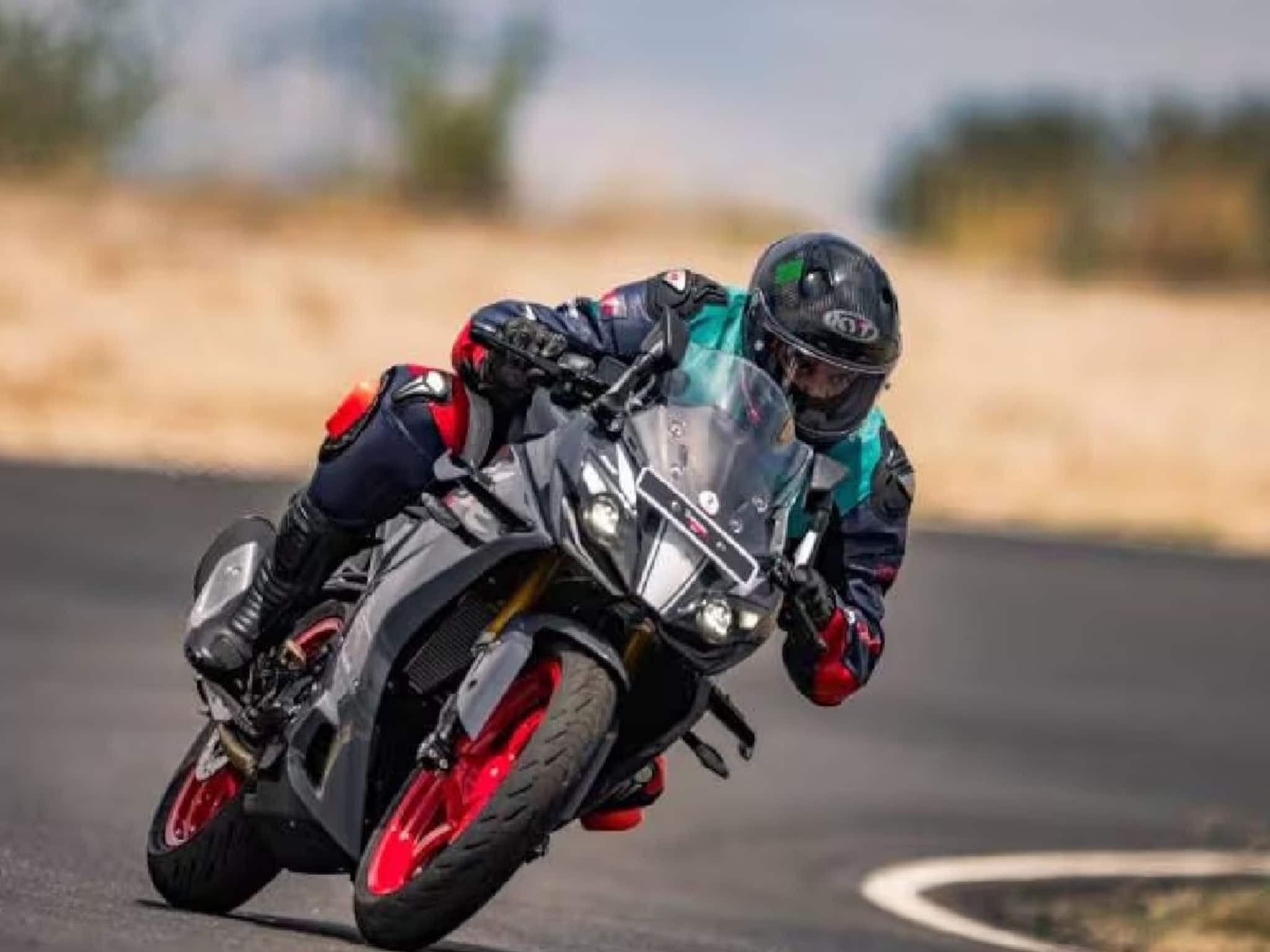 TVS Apache RR 310 : TVS-এর এই বাইকের দাম কমল ২৬,৯০৯ টাকা! অনেকের পছন্দের মোটরসাইকেল! এটাই কেনার সেরা সময়