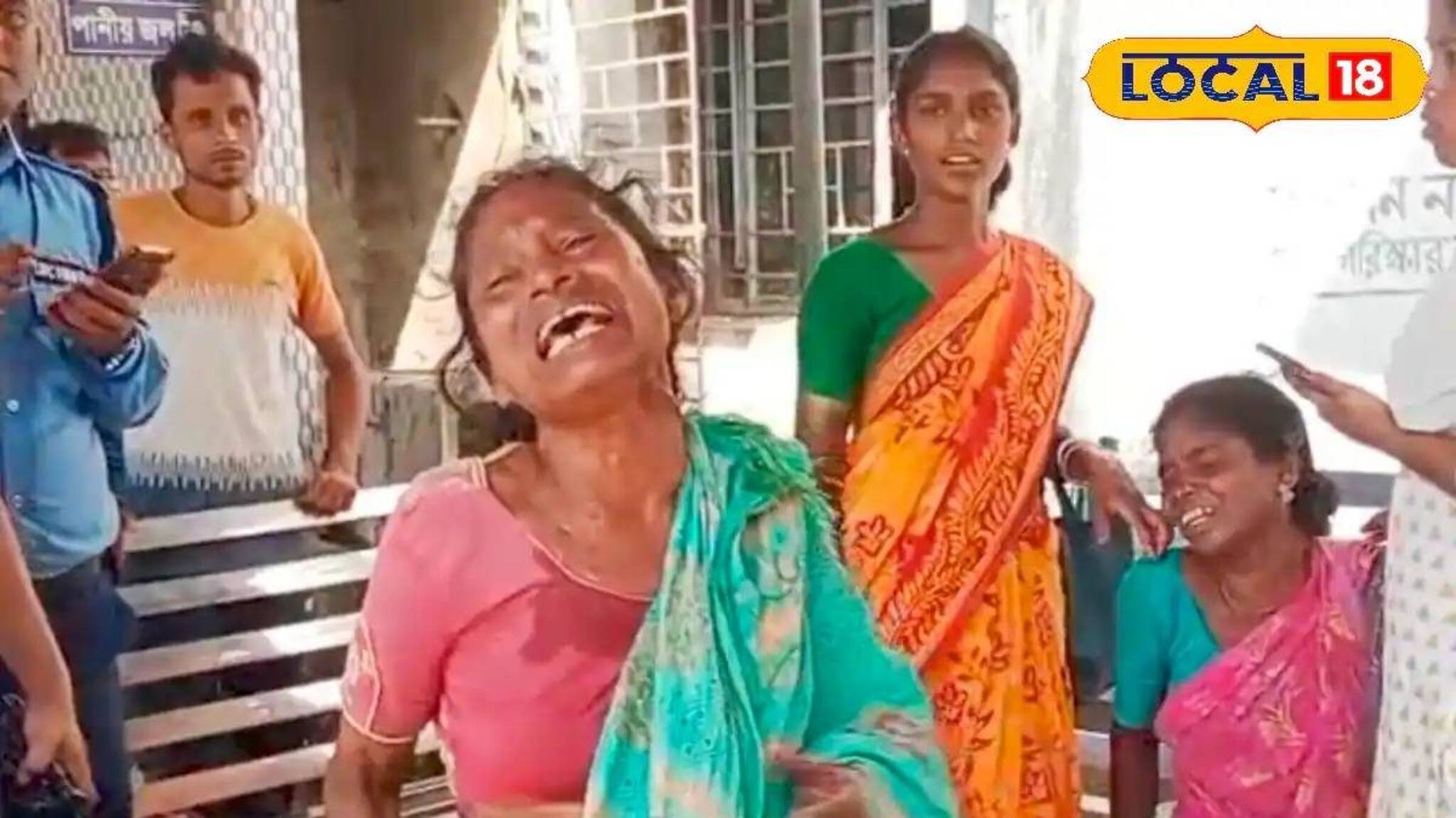 মাছ বিক্রি করে ফেরার পথে ভয়াবহ দুর্ঘটনা! মর্মান্তিক পরিণতি দুই যুবকের