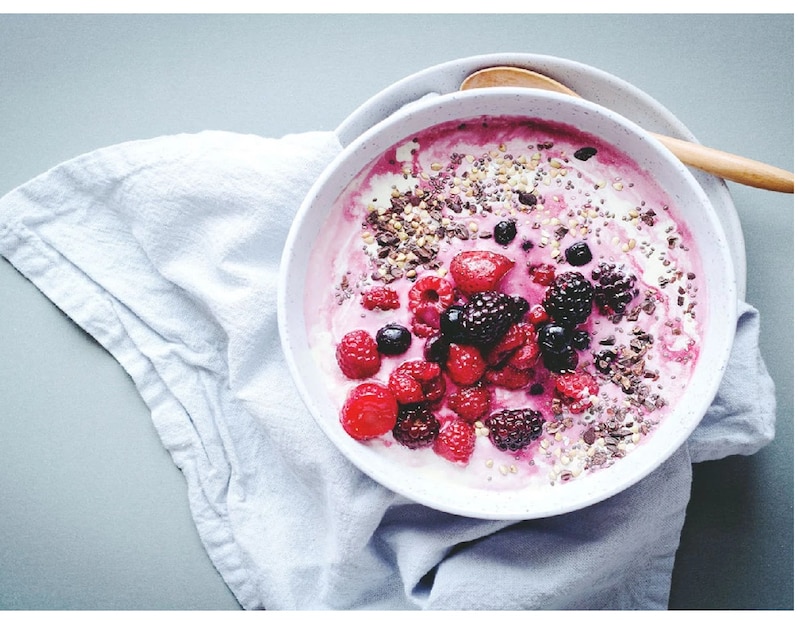 ফ্লেভার্ড ইয়োগার্ট: স্বাস্থ্যের জন্য ইয়োগার্ট ভাল, কিন্তু তাই বলে ফ্লেভারড ইয়োগার্ট নয়। এটি পেটের পক্ষে ক্ষতিকর। 