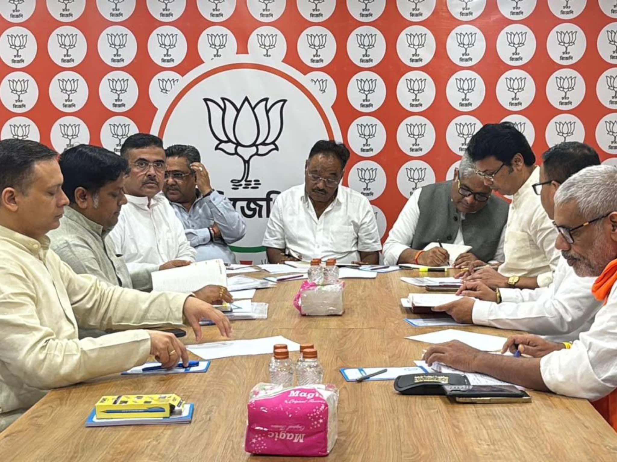 BJP: বাংলায় দলের দায়িত্বে বিজেপির দুই নেতা এলেন কলকাতায়! ভোটের আগেই বড় চমক! কোন দুই নেতা এবার 'সেনাপতি' জানেন? তাজ্জব হয়ে যাবেন