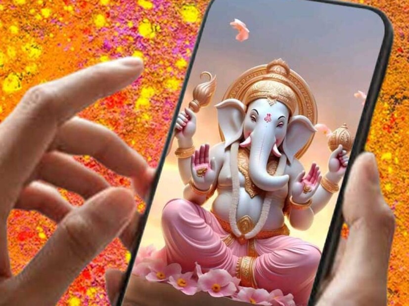 মোবাইল ফোনে আসা নোটিফিকেশন, কল এবং অন্যান্য জাগতিক জিনিসের মধ্যে ধর্মীয় স্থানের ছবি থাকা সঠিক নয় বলে মনে করা হয়। কারণ বারবার নোটিফিকেশন আসার ফলে ছবির প্রতি শ্রদ্ধা এবং সম্মান থাকে না। 