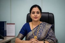 UPSC পরীক্ষা না দিয়েই ‘IAS অফিসার’ হওয়া যায়? ‘ল‍্যাটারাল এন্ট্রি’ কীভাবে হয় জানেন?
