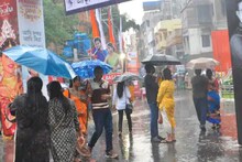 Weather Update: দু’ঘণ্টার মধ্যেই প্রবল বৃষ্টি আসছে কলকাতা-সহ দক্ষিণবঙ্গের এসব জেলায়, সঙ্গে ঝড়ের তাণ্ডব! সাবধান