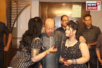 বহুদিন পর সক্রিয় রাজনীতিতে শোভন,কালো পোশাকে ট্যুইনিং বৈশাখীর,কীভাবে হল সেলিব্রেশন?রইল ছবি