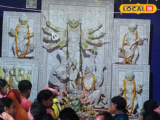 পশ্চিম মেদিনীপুরের প্রান্তিক এলাকাতেও বিগ বাজেটের পুজো! ঘুরে দেখুন এক ক্লিকে