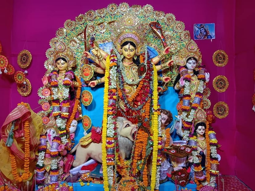 বিজয়া দশমী পড়েছে ২১ অক্টোবর, বুধবার৷ সেদিন পালিত হবে দশেরা পার্বণও৷