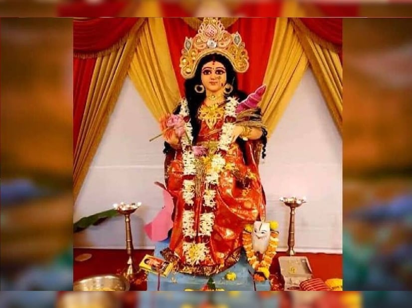  ৫ অক্টোবর রবিবার রাতেই শুরু হচ্ছে পূর্ণিমা৷ রবি এবং সোমের সন্ধিক্ষণে রাত ১২.২৩ মিনিটে শুরু হবে কোজাগরী পূর্ণিমা তিথি৷