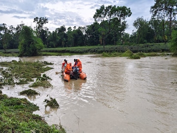 ধসে বিধ্বস্ত উত্তরবঙ্গ