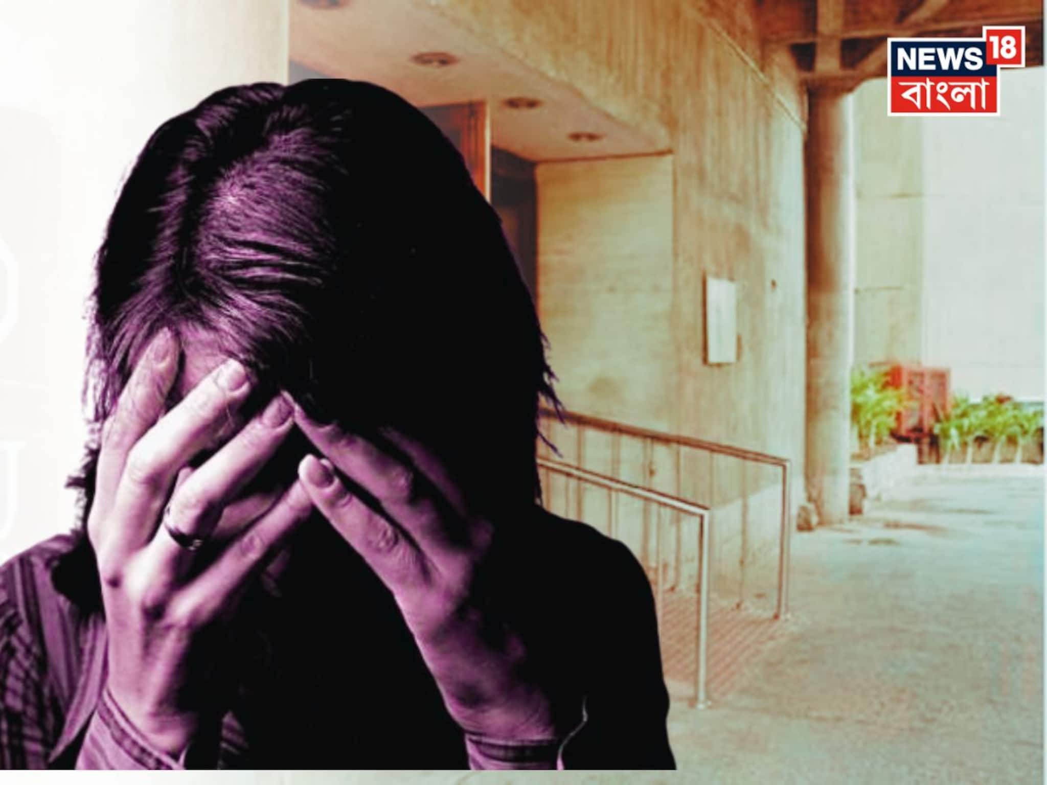 Delhi Case: ৪ জন পুরুষ জাপটে ধরে, পোষাক ছিঁড়ে...বিশ্ববিদ‍্যালয়ের ক‍্যাম্পাসের মধ‍্যেই ছাত্রীকে শারীরিক হেনস্থা! দিল্লিতে মারাত্মক অভিযোগ