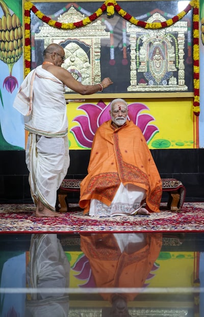 পরিকাঠামো উন্নয়ন, শিল্প পরিবেশ তৈরি, রাজ্যেরআর্থ-সামাজিক উন্নয়নের স্বার্থে সরকারের প্রতিশ্রুতির প্রতিফলন হল এই প্রকল্পগুলি। এই উপলক্ষে এক জনসমাবেশে ভাষণও দেন প্রধানমন্ত্রী। এই প্রকল্পগুলি ঘিরে প্রচুর কর্মসংস্থানের আশা করা হচ্ছে।