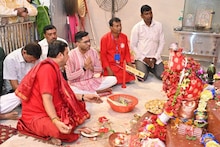Abhishek Banerjee at Boro Maa Mandir: ‘ধর্ম যার যার বড়মা সবার’, অমাবস্যা শেষের আগেই বড়মার মন্দিরে অভিষেক, পুজো শেষে নিজে হাতে করলেন আরতি, দেখুন ছবিতে