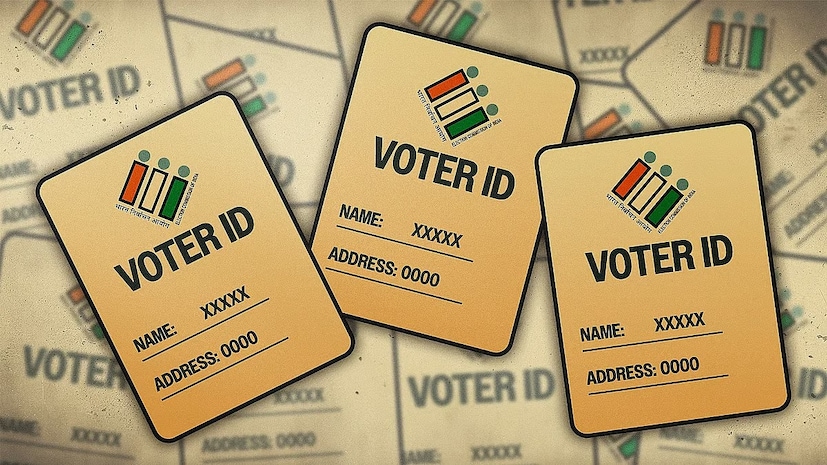 এসআইয়ের এর জন্য মূলত কাদের নথি দিতে হবে?যাঁদের বাবা, মা, কাকা বা কোনও পরিজনের নাম গত এসআইআরের লিস্টে নেই এবং তাঁদের নিজেদেরও নাম তালিকায় নেই, তাঁদের অবশ্যই নথি দিতে হবে।