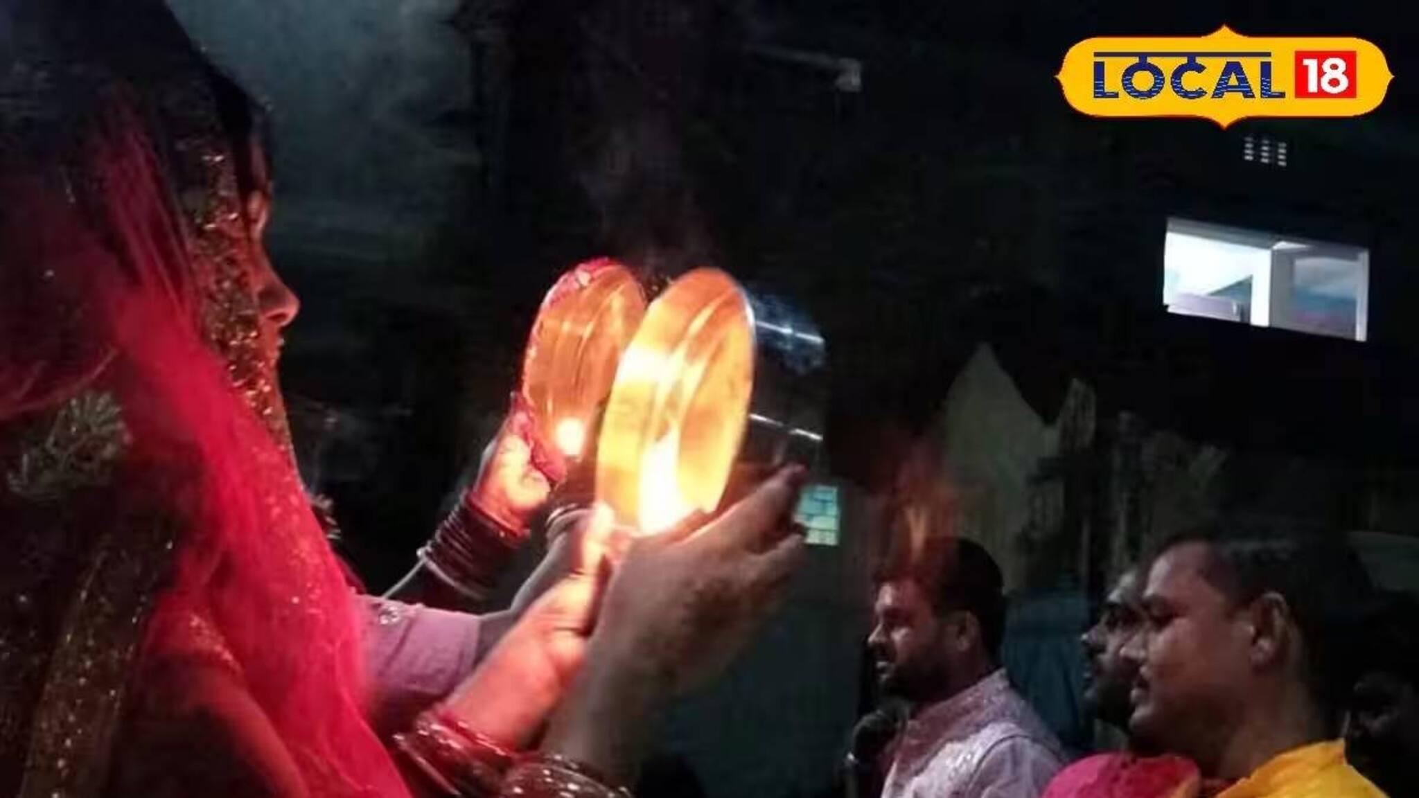 স্বামীর মঙ্গল কামনায় নির্জলা উপোস! কীভাবে করতে হয় করবা চৌথ? মাহাত্ম্য, রীতিনীতি জানুন