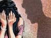 প্রেম চেয়েও পায়নি, রাতে জানলা দিয়ে মেয়েটিকে অ্যাসিড ছুড়ল যুবক! অসহায় অবস্থা