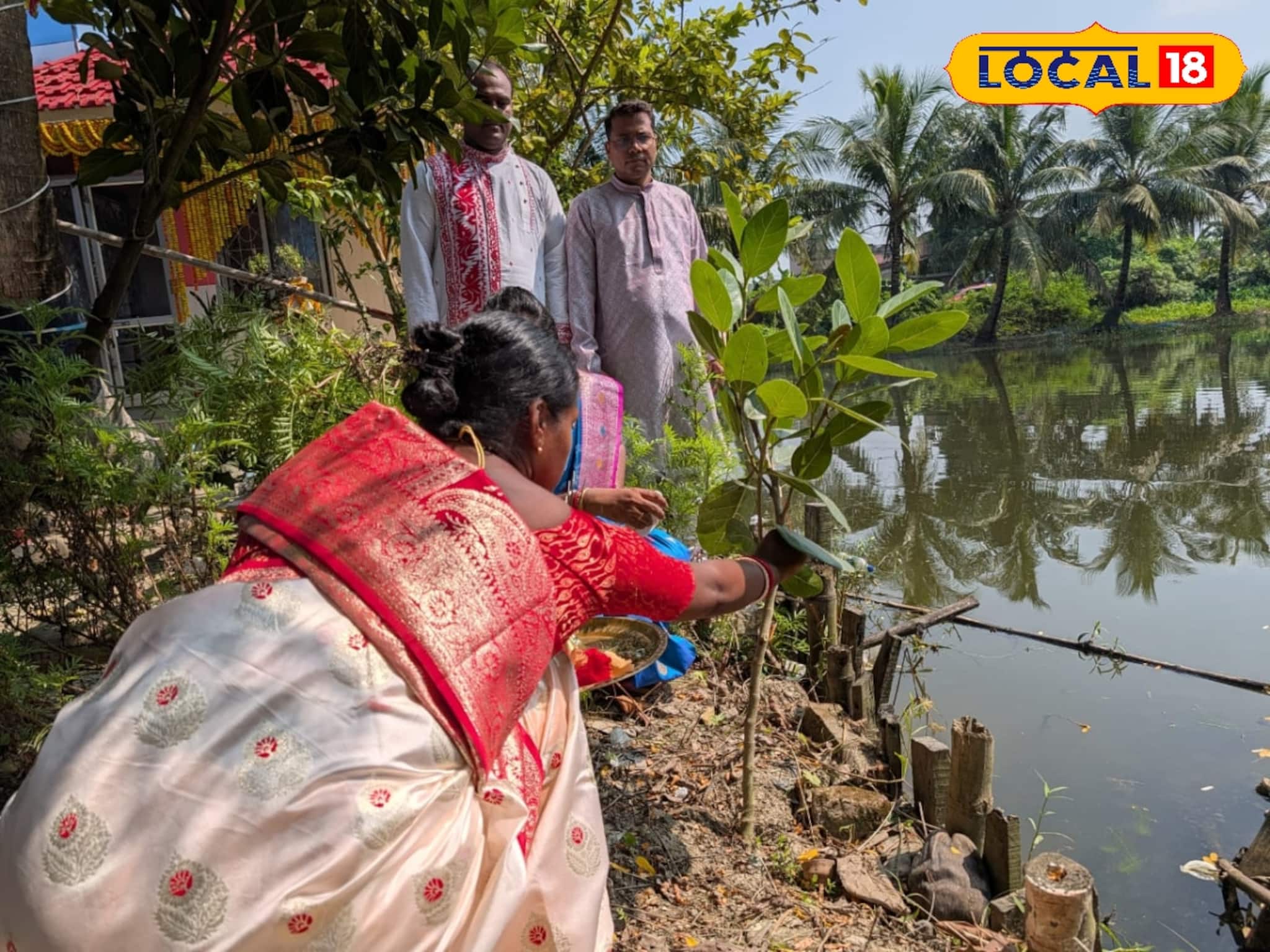 Bhaiphonta : শুধু রোপন করে দায়িত্ব শেষ নয়, ফোঁটা দিয়ে ভাইয়ের মত গাছ রক্ষার আবেদন! পরিবেশ রক্ষায় পুলিশের উদ্যোগ