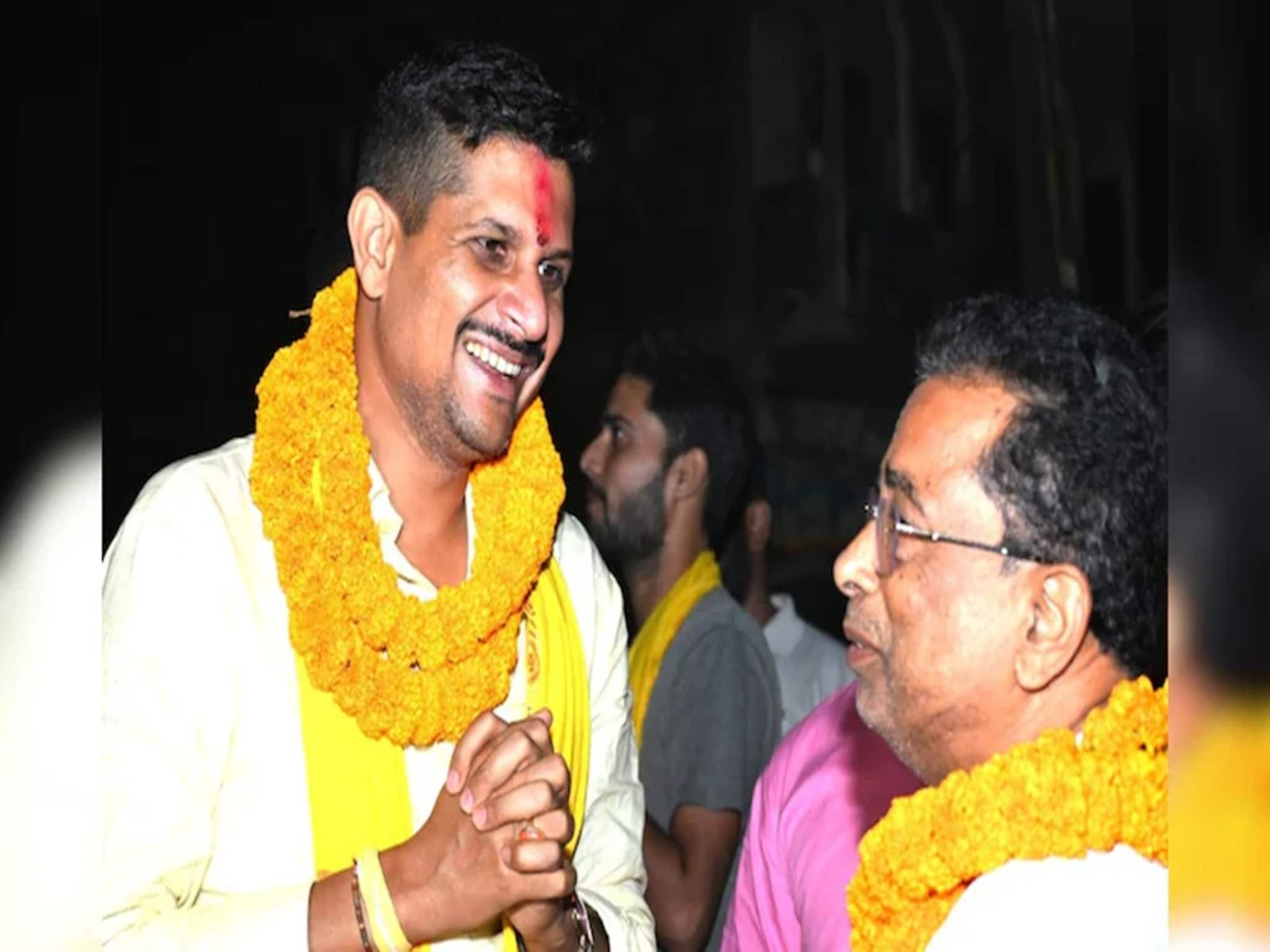 ২ হাজার টাকার মাইনে থেকে ৪০০ কোটি টাকার সাম্রাজ্যের মালিক! বিহার নির্বাচনের প্রার্থী নীরাজ সিং-য়ের কাহিনী হার মানাবে সিনেমাকেও