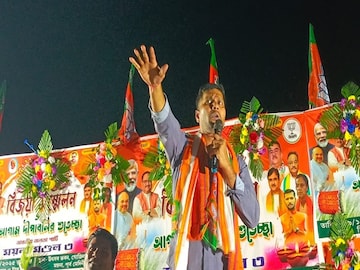 কে হচ্ছেন প্রার্থী?