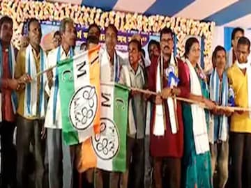 কারা যোগ দিল তৃণমূলে?