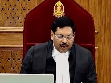 প্রধান বিচারপতি বিআর গাভাই