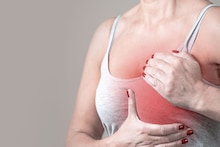 কী ভাবে চিনবেন স্তন ক্যানসারের লক্ষণ? শরীরে পরীক্ষা করুন নিজেই, শেখালেন বিশেষজ্ঞ!