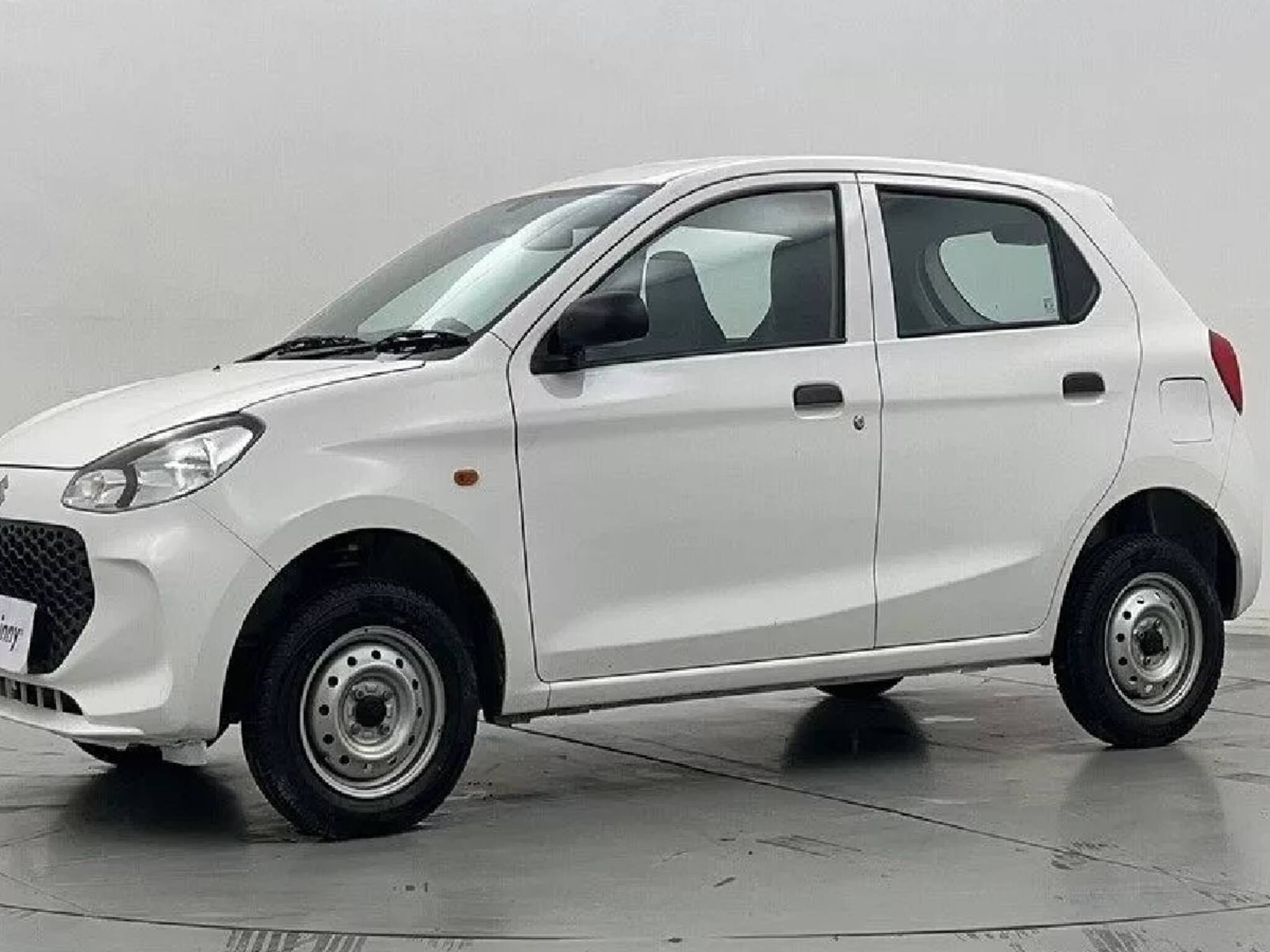 Maruti Alto : তিনটে গাড়ির বিক্রি বেড়ে গেল কয়েক গুণ! কেন হঠাৎ ভারতের বাজারে জনপ্রিয়তা বাড়ছে এই মডেল-এর গাড়ির!