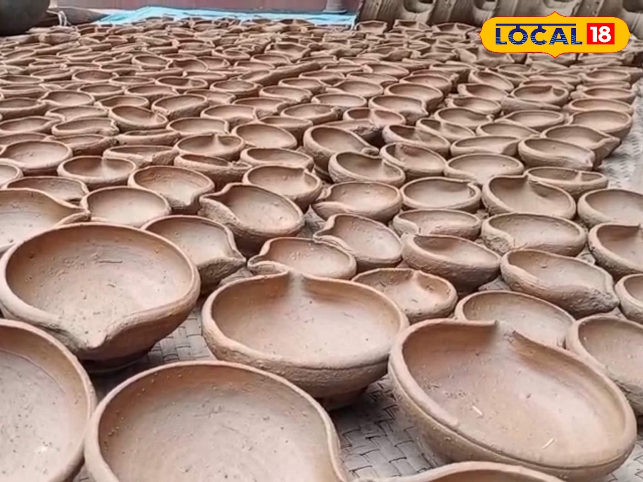 ইলেকট্রিক 'চাকা' ঘুরিয়ে দিল ভাগ্যের চাকা! কুমোরদের কাছে কাজ এখন 'বাঁ হাতের খেলা'