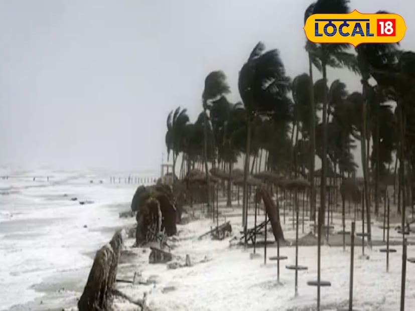 অতি শক্তিশালী ঘূর্ণিঝড় মন্থা মঙ্গলবার মধ্যরাতে অন্ধ্রপ্রদেশ উপকূলে আছড়ে পড়ার পর বুধবার ভোর থেকে শক্তি হারিয়েছে। শক্তি হারিয়ে এখন ঘূর্ণিঝড় পরিণত হয়েছে গভীর নিম্নচাপে। গভীর এই নিম্নচাপের প্রভাবে অন্ধ্র ও ওড়িশার বিভিন্ন জেলায় তুমুল বৃষ্টির পাশাপাশি তুমুল বৃষ্টিতে ভিজছে বাংলার একটি জেলাও। আর এই বৃষ্টির ফলে তৈরি হয়েছে ভয়ঙ্কর পরিস্থিতি। (তথ্য: সুকান্ত চক্রবর্তী, ছবি প্রতিনিধিত্বমূলক) অতি শক্তিশালী ঘূর্ণিঝড় মন্থা মঙ্গলবার মধ্যরাতে অন্ধ্রপ্রদেশ উপকূলে আছড়ে পড়ার পর বুধবার ভোর থেকে শক্তি হারিয়েছে। শক্তি হারিয়ে এখন ঘূর্ণিঝড় পরিণত হয়েছে গভীর নিম্নচাপে। গভীর এই নিম্নচাপের প্রভাবে অন্ধ্র ও ওড়িশার বিভিন্ন জেলায় তুমুল বৃষ্টির পাশাপাশি তুমুল বৃষ্টিতে ভিজছে বাংলার একটি জেলাও। আর এই বৃষ্টির ফলে তৈরি হয়েছে ভয়ঙ্কর পরিস্থিতি। (তথ্য: সুকান্ত চক্রবর্তী, ছবি প্রতিনিধিত্বমূলক)