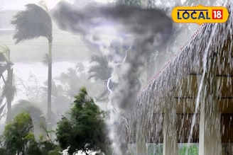 ঘূর্ণিঝড় মন্থা গভীর নিম্নচাপের রূপ নিতেই খেলা শুরু বাংলায়! তুমুল বৃষ্টি 'এই' জেলায়