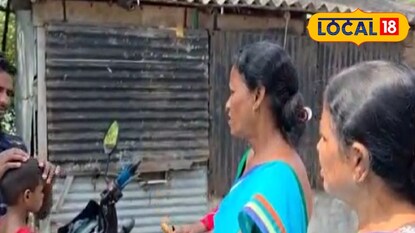 এলাকায় স্বাস্থ্য কর্মীরা। এলাকায় স্বাস্থ্য কর্মীরা।