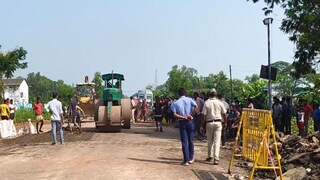 কবে খুলবে রাস্তা?