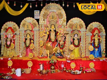 লন্ডনের বুকে একটুকরো কলকাতা! কালী আরাধনায় তুফান তুলতে প্রস্তুত প্রবাসী বাঙালিরা লন্ডনের বুকে একটুকরো কলকাতা! কালী আরাধনায় তুফান তুলতে প্রস্তুত প্রবাসী বাঙালিরা