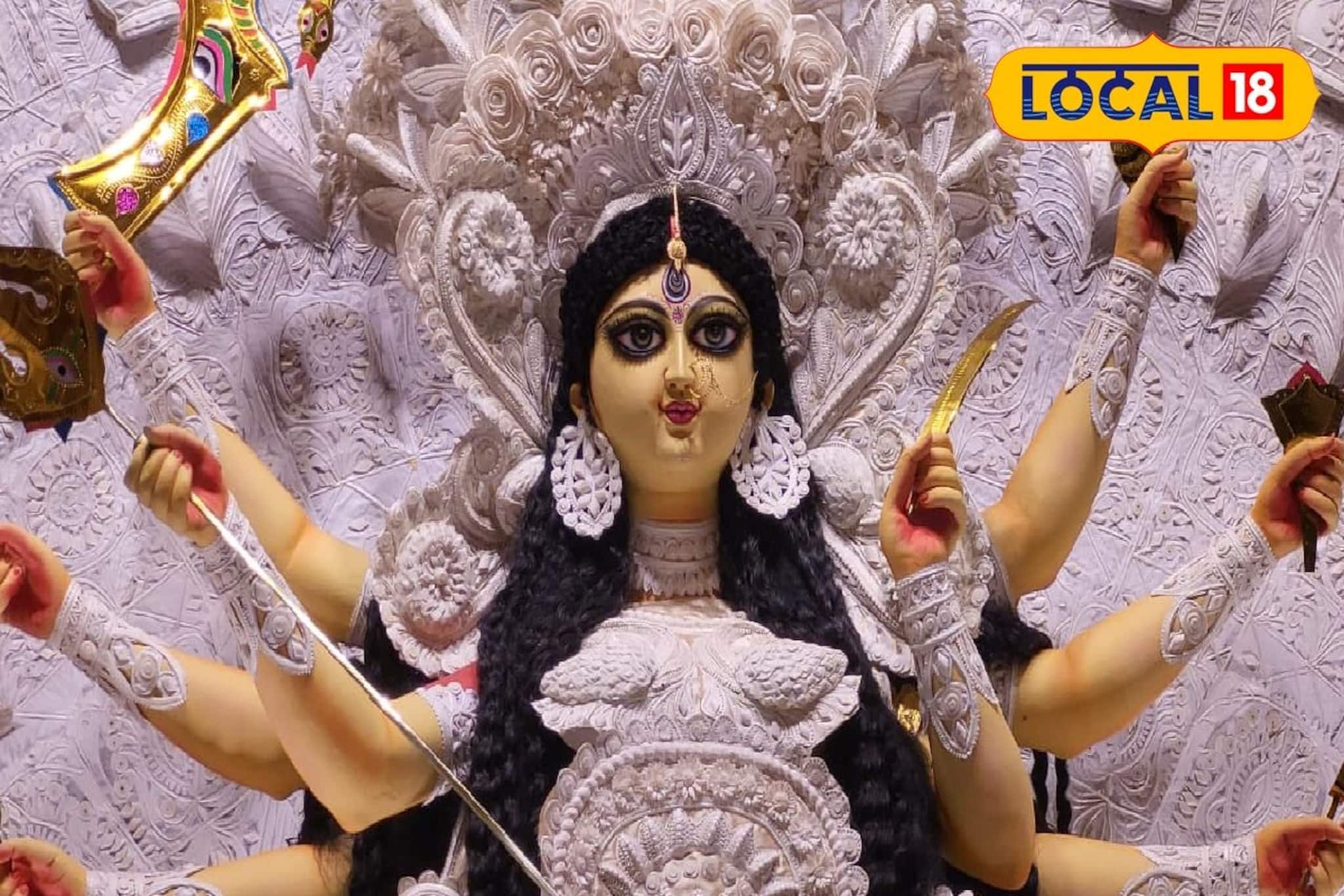 খাওয়া-দাওয়া, আড্ডা, এসব করতে গিয়ে মিস করেছেন প্রতিমা দর্শন? চিন্তা কীসের!