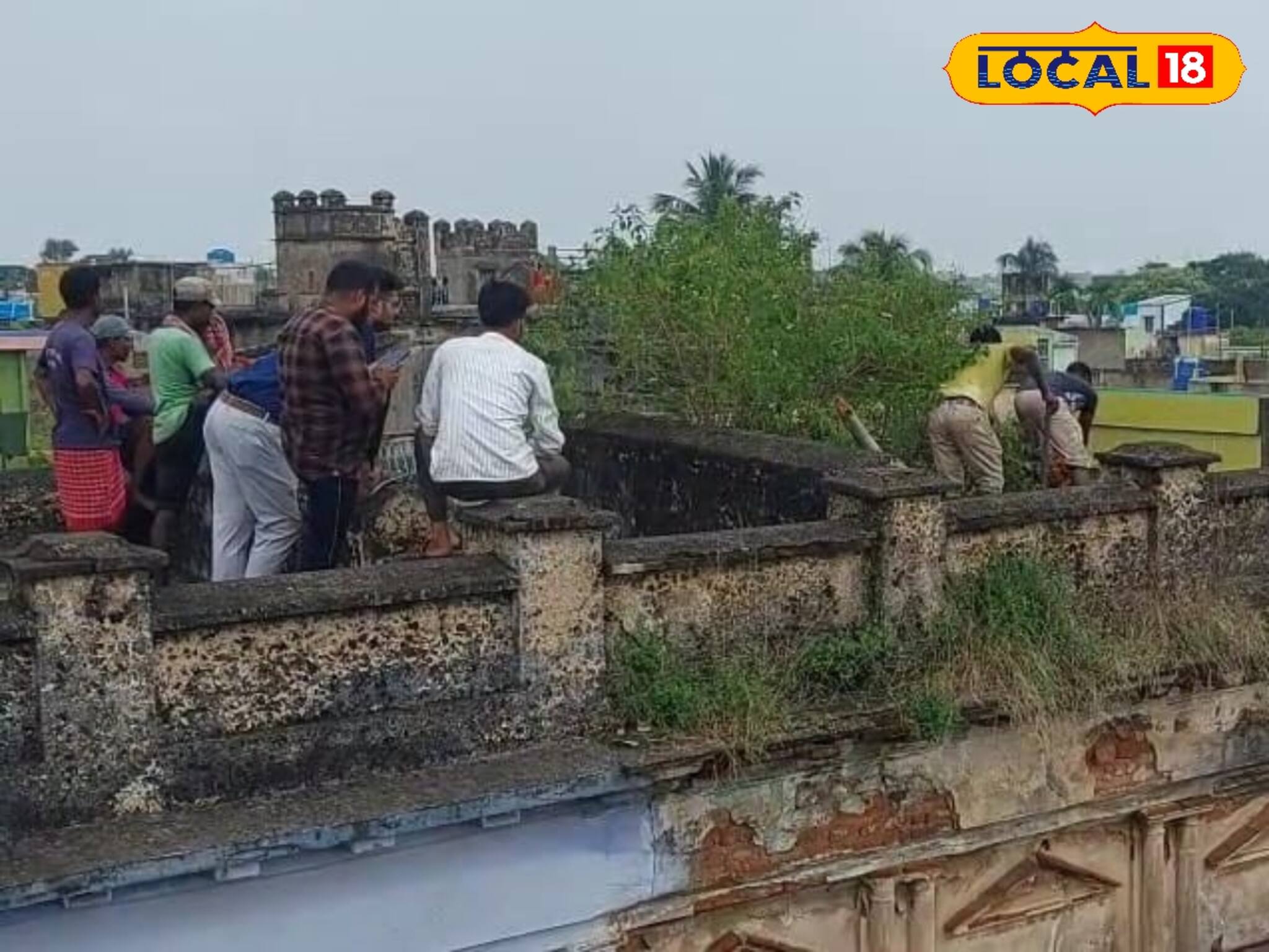 কাটোয়া শহরের ঐতিহ্য হারানোর পথে, প্রাণ বাঁচাতে হাতুড়ির ঘা ইতিহাসে