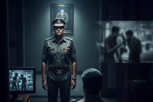 কালীপুজোর রাতে এ কী করল পুলিশ? আহত ৫, রেল গুমটিতে অবরোধ স্থানীয়দের... বিরাট অভিযোগ!