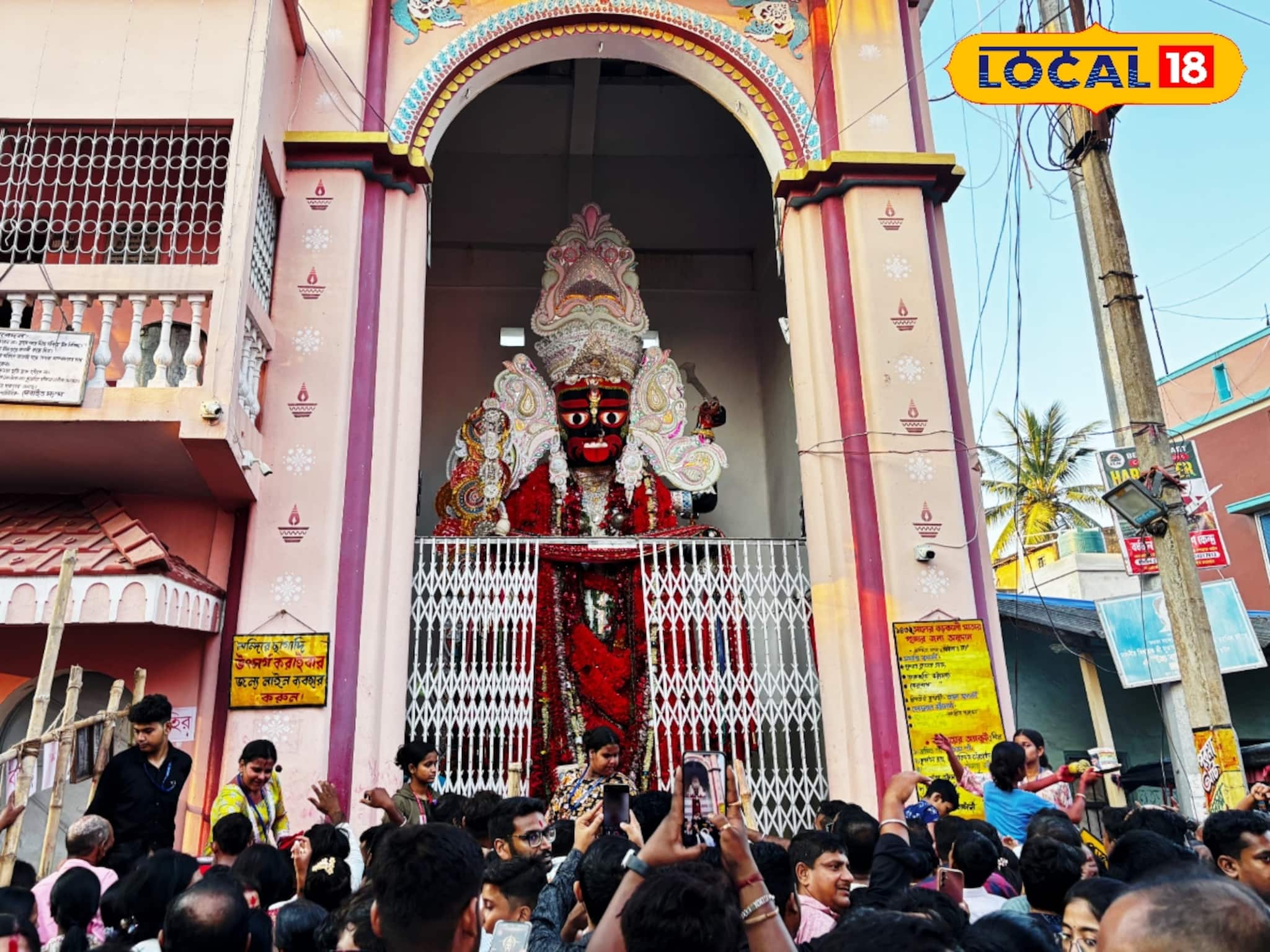 আবার অপেক্ষার একবছর! ফিরে যাবেন বড় মা, ২১ ফুটের প্রতিমার নিরঞ্জন হয় কীভাবে, জানলে চমকে যাবেন