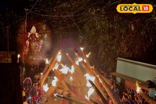 বিদ্যুৎ বিচ্ছিন্ন হয়ে যায় গোটা গ্রামে, মশাল জ্বালিয়ে দেবীকে কাঁধে নিয়ে দৌড়! বোলতলা কালীর বিসর্জনই আসল আকর্ষণ