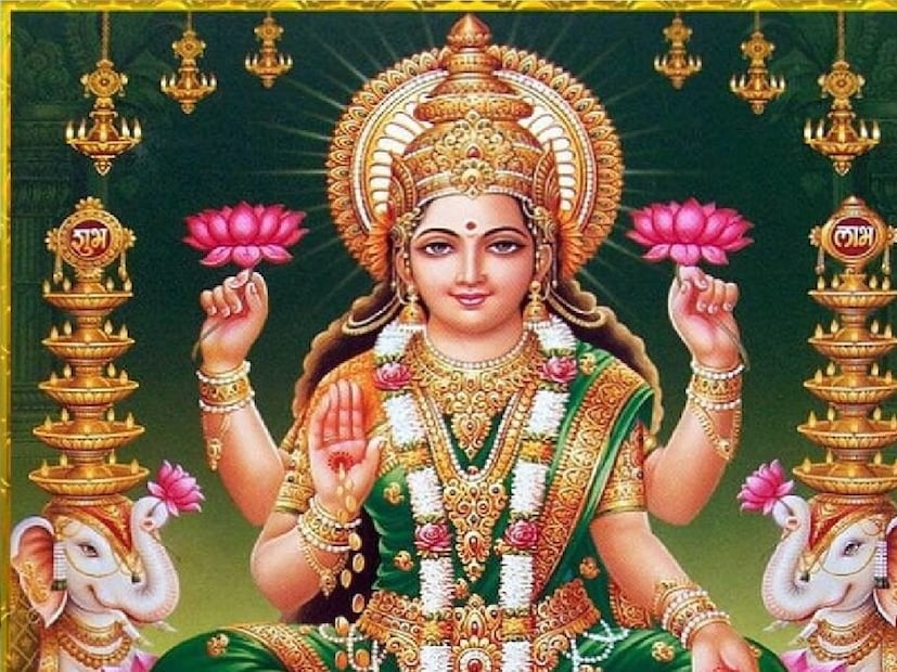 Sharad Purnima 2025, Sharad Purnima remedies, Kojagari Purnima 2025, Lakshmi Puja, Goddess Lakshmi remedies, Sharad Purnima upay, Sharad Purnima puja vidhi, full moon blessings, moon arghya, Sharad Purnima kheer, Sharad Purnima donation, Om Shreem Hreem Shreem Mahalakshmyai Namah, Om Kleem Krishnaya Namah, Sharad Purnima mantra, Sharad Purnima astrology, Maa Lakshmi puja, Kojagari rituals, Bengali Sharad Purnima, Lakshmi blessings, Purnima vrat, Shukla Paksha Ashwin, Hindu full moon,শারদ পূর্ণিমা, কোজাগরী পূর্ণিমা, লক্ষ্মী পূজা, শারদ পূর্ণিমার টোটকা, শারদ পূর্ণিমা ২০২৫, পূর্ণিমা ব্রত, মা লক্ষ্মীর আশীর্বাদ, পূর্ণিমার চাঁদে অর্ঘ্য, ক্ষীর রাখা প্রথা, অমৃতরাত্রি, লক্ষ্মী স্তোত্র, কণকধারা স্তোত্র, লক্ষ্মী মন্ত্র, দান পূণ্য, আধ্যাত্মিক খবর, হিন্দু উৎসব