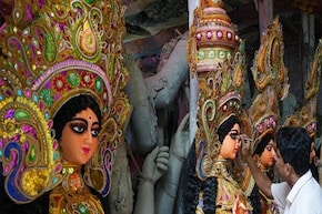 সপ্তাহের প্রথম দিনেই লক্ষ্মীপুজো, ব্যাঙ্ক খোলা না বন্ধ? এখনই জেনে নিন