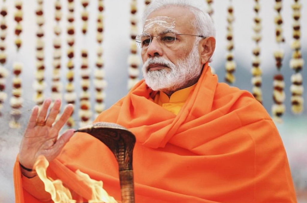 কুর্নুল সফরকালে প্রধানমন্ত্রী ১৩,৪৩০ কোটি টাকার প্রকল্পের উদ্বোধন ও ভিত্তিপ্রস্তর স্থাপন করেন মোদি। শিল্প, বিদ্যুৎ সরবরাহ,সড়ক, রেল, প্রতিরক্ষা উৎপাদন, প্রেট্রোলিয়াম ও প্রাকৃতিক গ্যাস ইত্যাদি ক্ষেত্রে অন্ধ্রে বড় উল্লেখযোগ্য অবদান রাখতে চলেছে এই প্রকল্পগুলি।