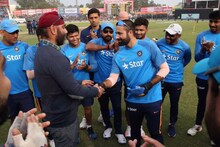 ৩৬ বছর মাত্র বয়স,  টিম ইন্ডিয়ার তারকা ক্রিকেটারের আচমকা অবসর ঘোষণা!