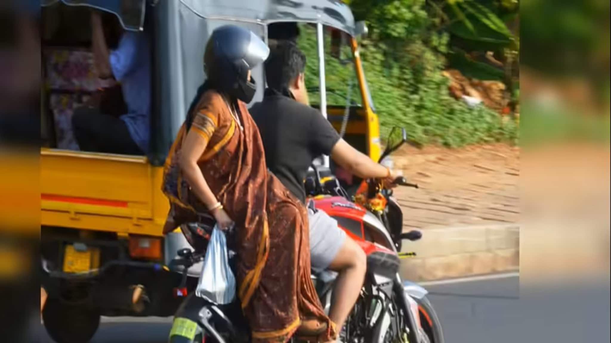 General Knowledge Story: মহিলারা কেন বাইক বা স্কুটিতে একপাশে পা রেখে বসেন? ইতিহাস জানলে অবাক হবেন!